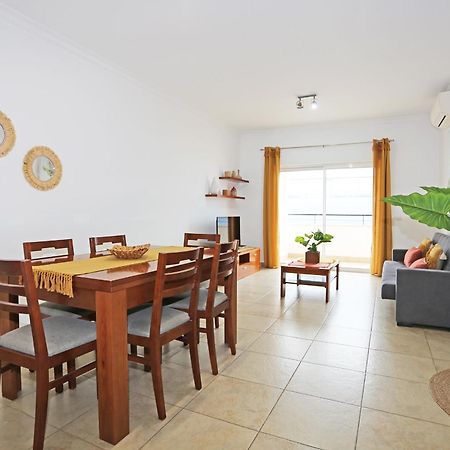 A04 - Large Modern 1 Bed Apartment With Pool لاغوس المظهر الخارجي الصورة