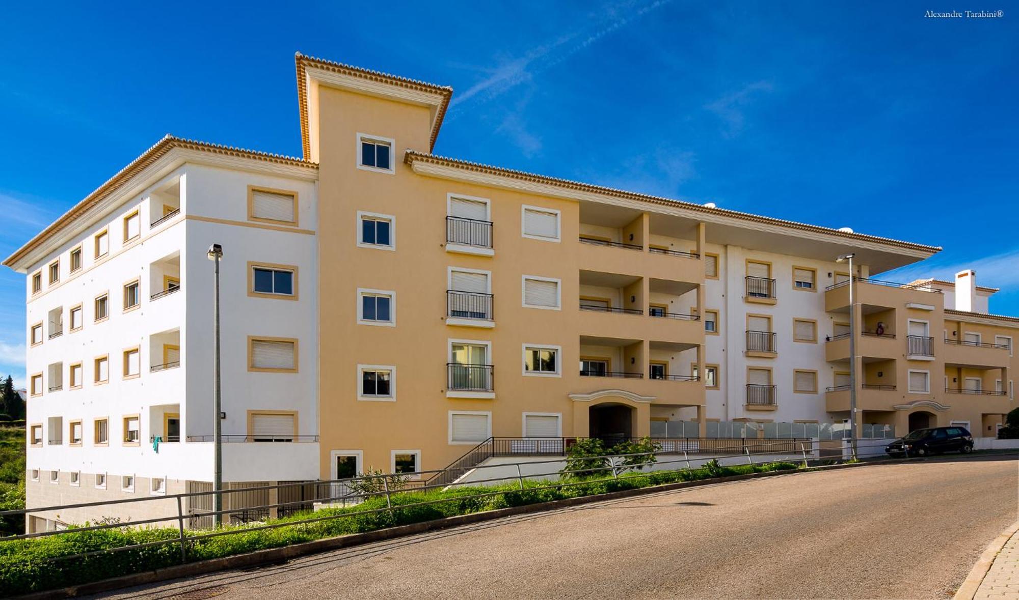 A04 - Large Modern 1 Bed Apartment With Pool لاغوس المظهر الخارجي الصورة